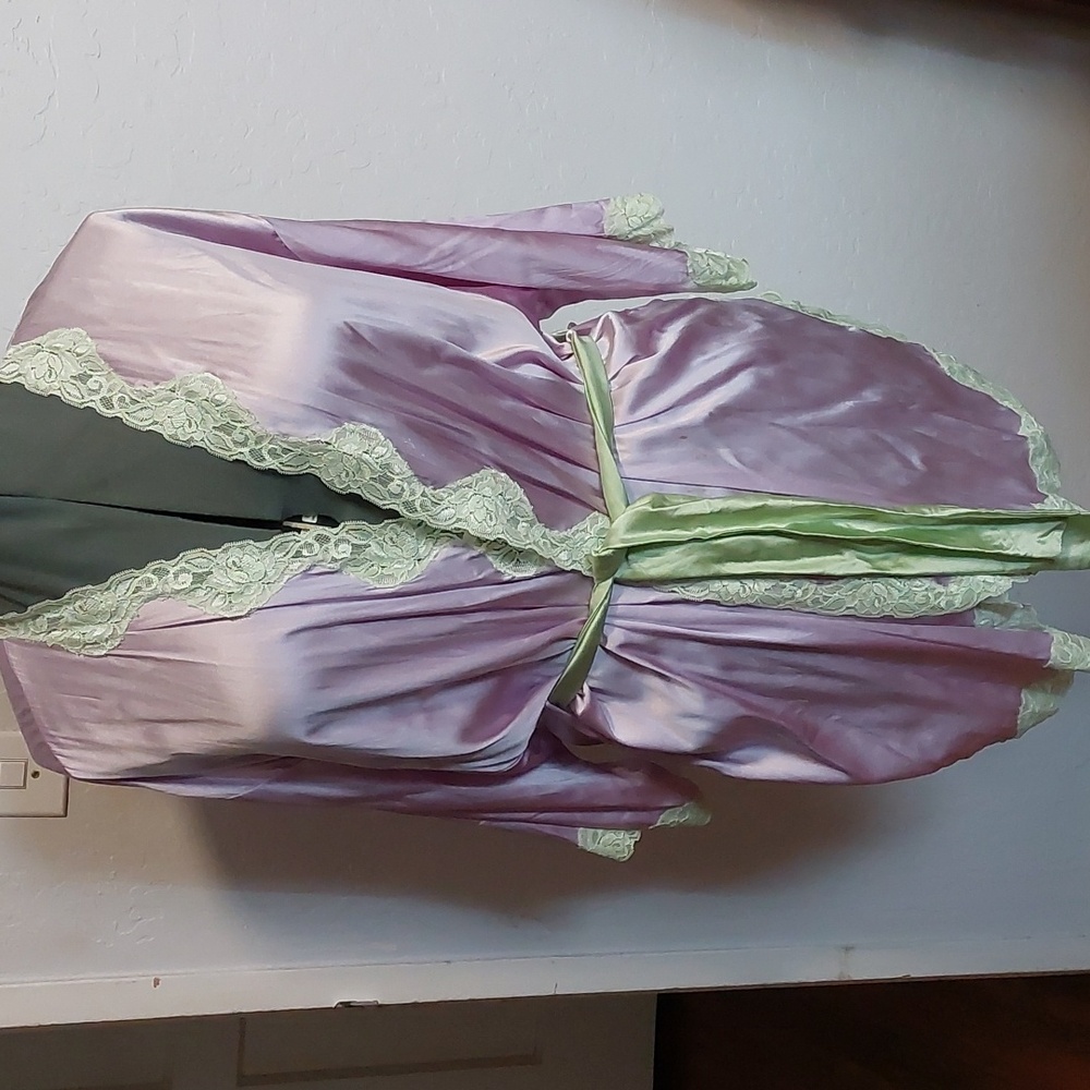 Mary Green silk robe